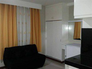 Big M Condotel Las Piñas Zewnętrze zdjęcie